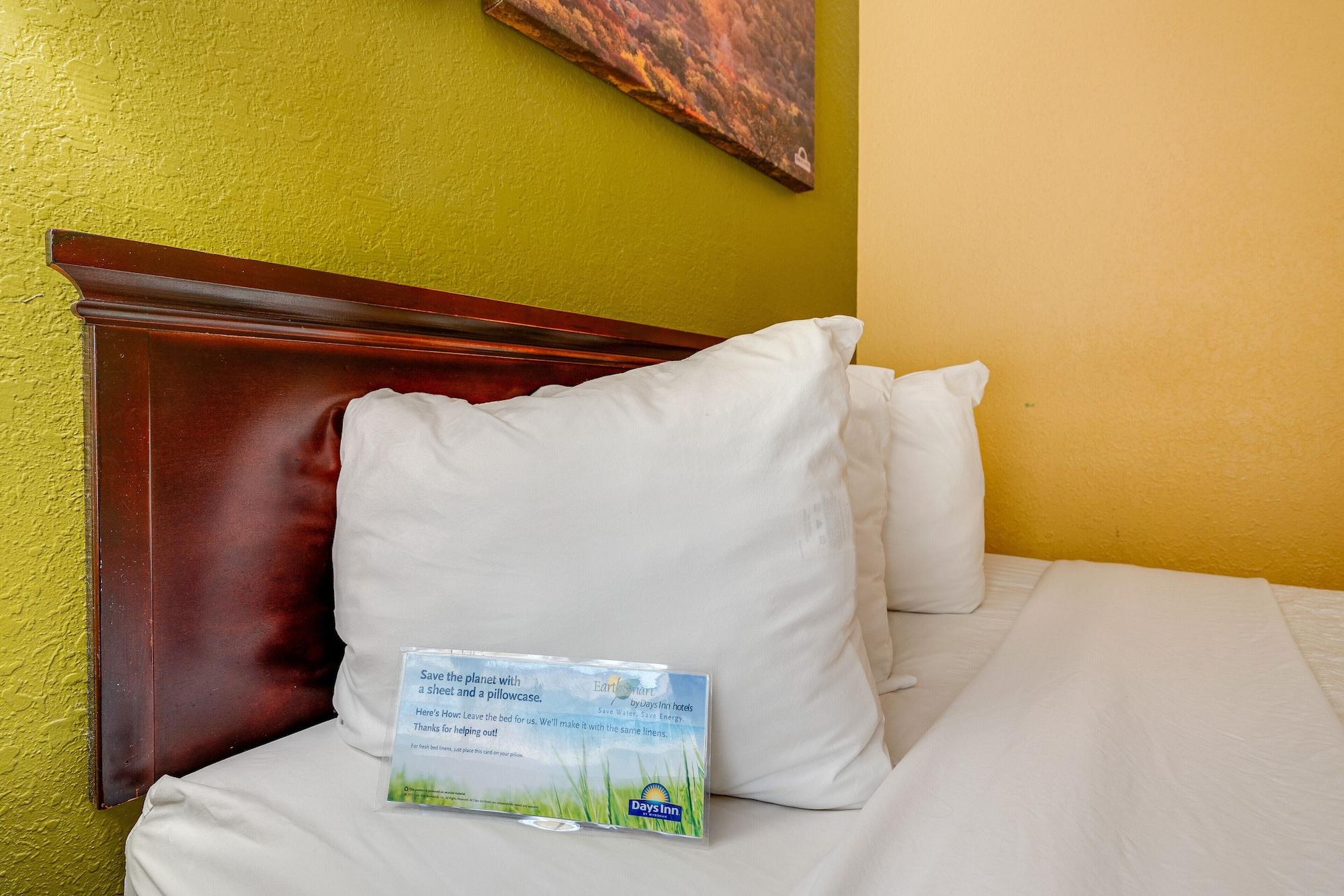 Days Inn By Wyndham Nashville Saint Thomas West Hospital Exteriér fotografie